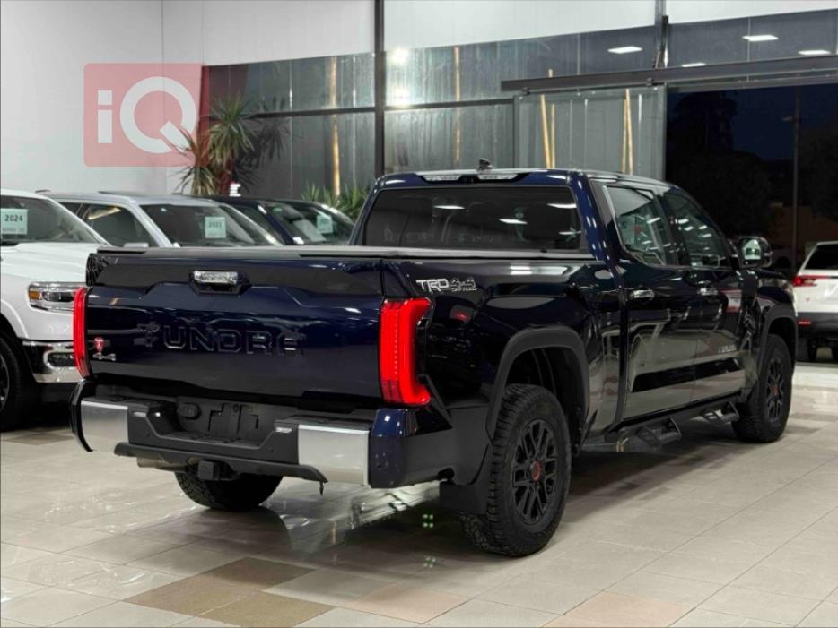 Toyota Tundra